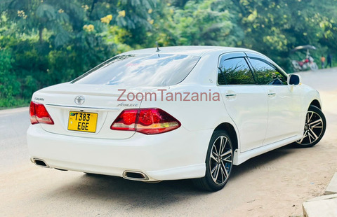Toyota crown - 4/6