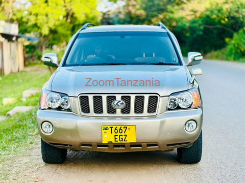 Toyota kluger - 2/6