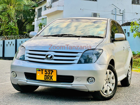 Toyota crown - 1/4