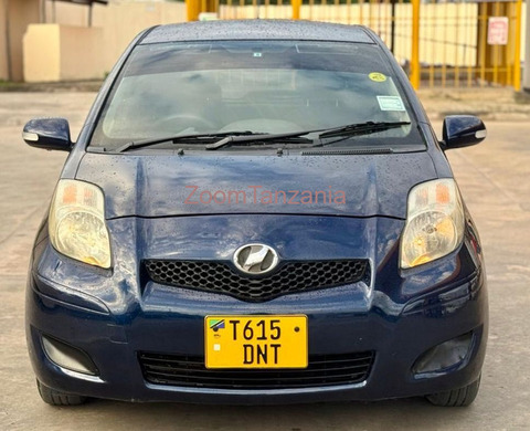 VITZ NEW MODEL - 2/3