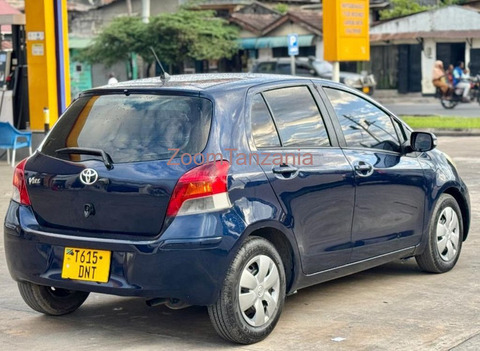VITZ NEW MODEL - 3/3