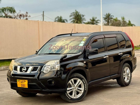 NISSAN XTRAIL - 2/6