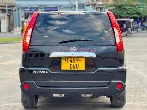 NISSAN XTRAIL - 4/6