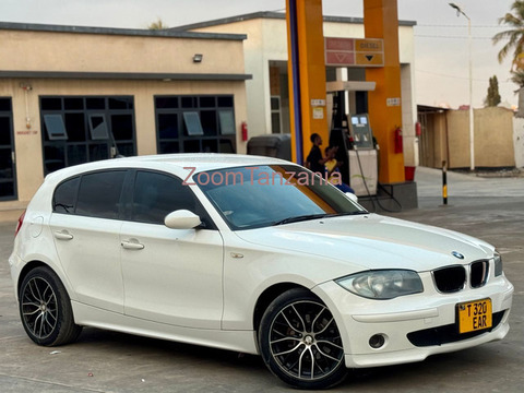 BMW 1SERIES - 3/6