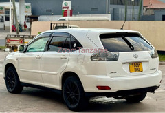 TOYOTA HARRIER 240G