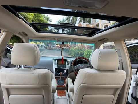 TOYOTA HARRIER 240G - 4/6