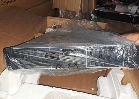 SERVER - HPE DL380 Gen 10 4210R 1P 32G 8SFF BC Svr - 2/3