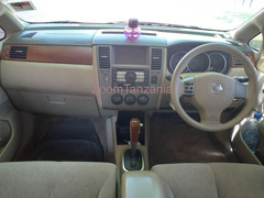 Nissan tiida 2007