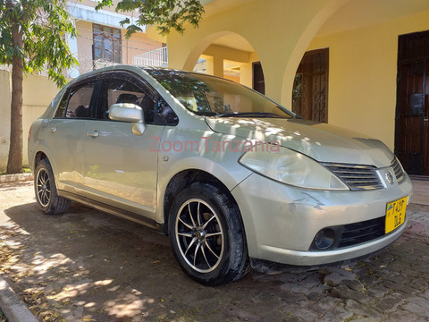 Nissan tiida 2007 - 3/6