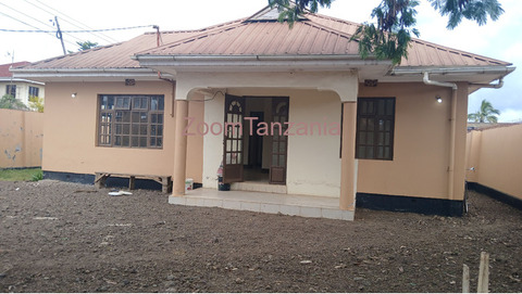 3BEDROOM HOUSE FOR RENT IN NJIRO-ARUSHA-TANZANIA - 6/6