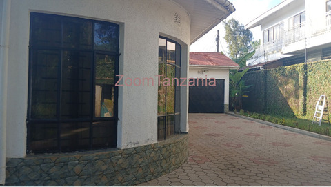 3BEDROOM WITH STAFF HOUSE FOR RENT IN NJIRO-ARUSHA-TANZANIA - 2/5