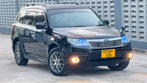 Forester.       2009 - 4/6