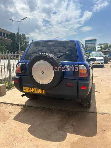 Toyota rav4 old - 2/6