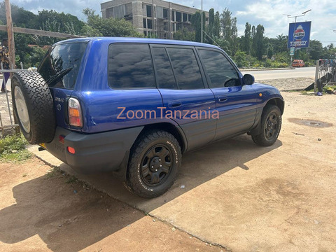 Toyota rav4 old - 3/6
