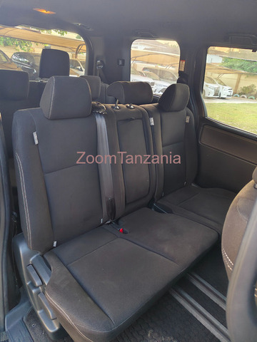 2018 Toyota Esquire - 6/6
