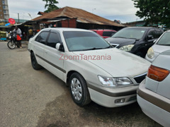 Premio.      2000