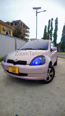 VITZ GARI NZURI SANA NO CWB:Ml 6,500,000/= - 3/4