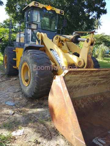 CATERPILLAR - 2/6