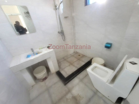 6BEDROOM HOUSE FOR RENT AT OLASIT-ARUSHA-TANZANIA - 1/6