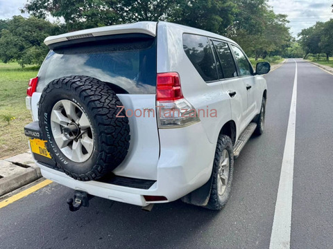 TOYOTA PRADO 150 - 4/6