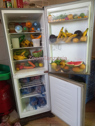 Hisense Fridge - 2/2