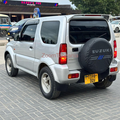 Jimny.         2006 - 5/6
