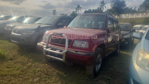 Suzuki escudo.     1997 - 4/4