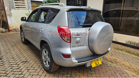 Rav 4.     Miss Tz   2008 - 3/4