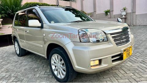 X  trail.          2005 - 6/6