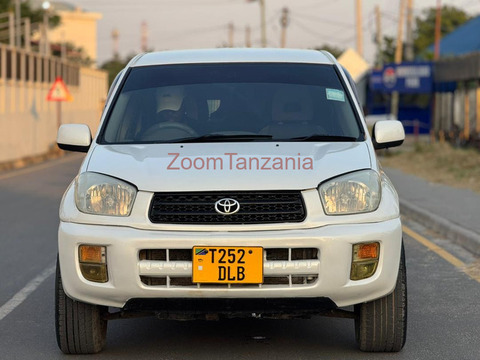 Rav 4.          2005 - 1/6