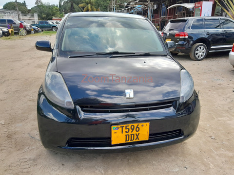 Toyota Passo - 2/6