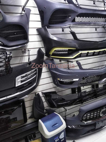 front bumper - 2/4