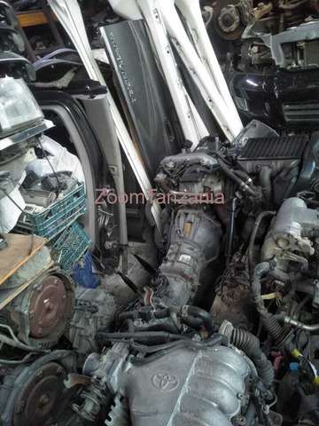 complete engine with gear box - 3/3