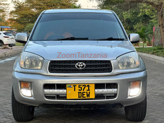 Rav 4.        2001