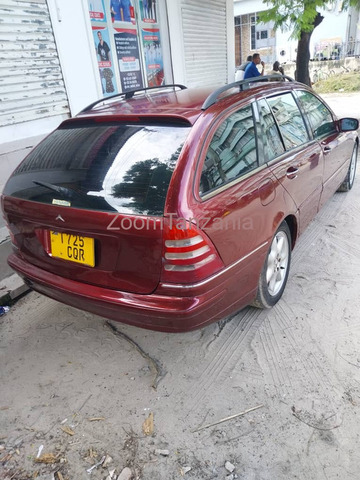 Mercedes Benz c200 - 4/4