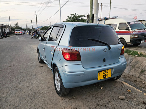 Vitz.       2004 - 6/6