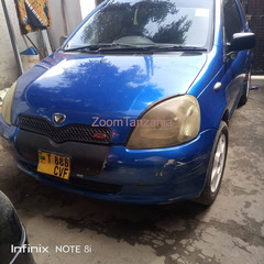 Vitz. RS.          2002