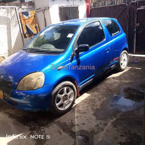 Vitz. RS.          2002 - 3/4