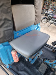 Bajaji TVS KING 2024