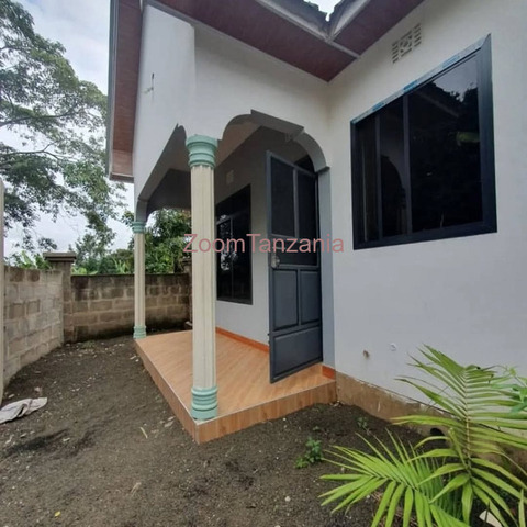 SINGLE SELF HOUSE FOR RENT IN MOSHONO-ARUSHA-TANZANIA - 3/6