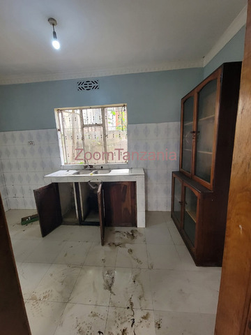 3BEDROOM HOUSE FOR RENT AT SAKINA-ARUSHA - 4/6