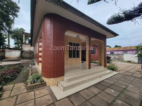 3BEDROOM HOUSE FOR RENT AT SAKINA-ARUSHA - 6/6