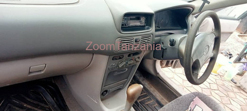 Corolla.    111.       2002 - 3/6