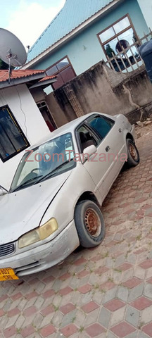 Corolla.    111.       2002 - 6/6