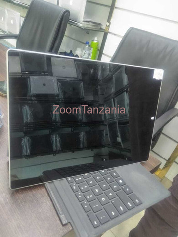 Pre owned Laptops - 3/4