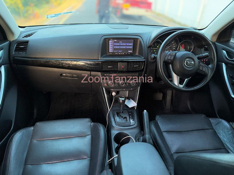 Mazda cx 5.      2013 - 5/6