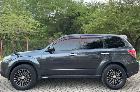 Subaru Forester Non Turbo - 1/3