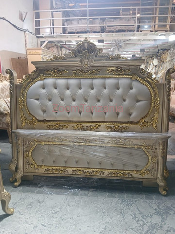 Royal Furnitures - 2/3