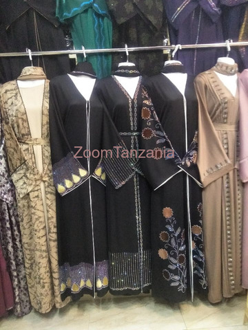 Ladies abaya - 2/3