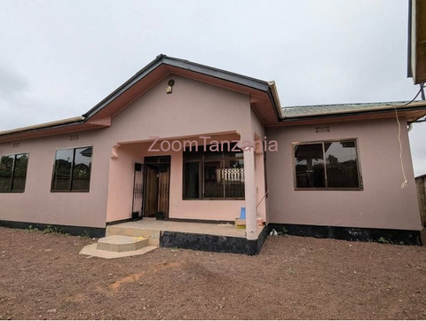 3BEDROOM HOUSE FOR RENT IN NJIRO-ARUSHA - 5/6